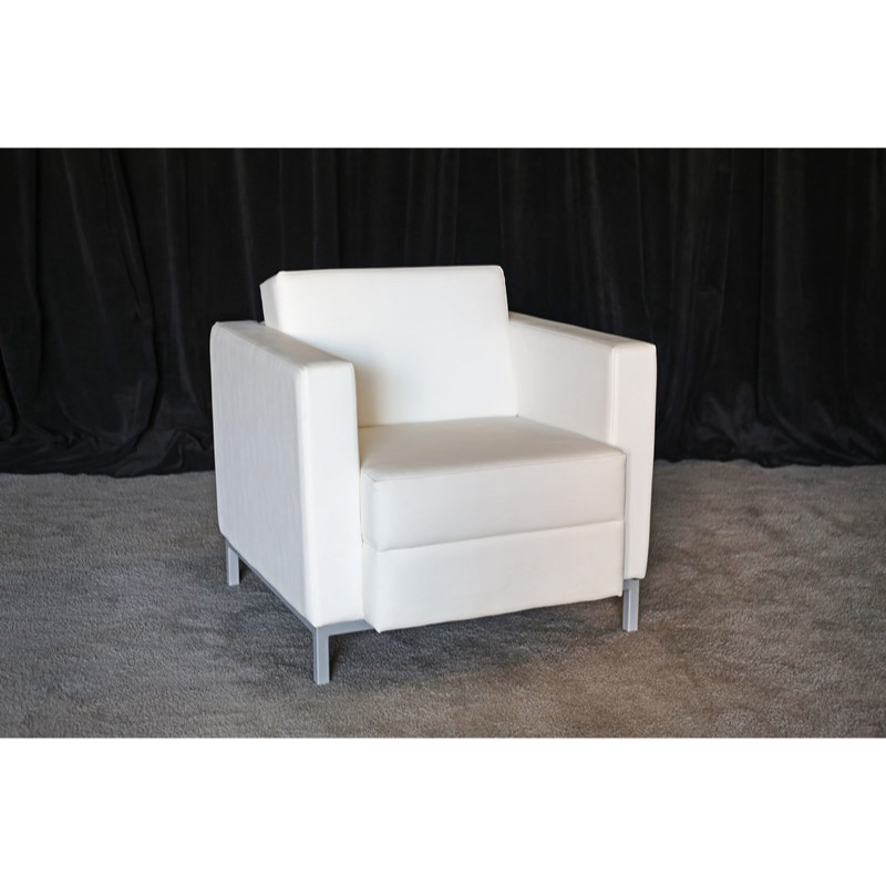 SQUARED BACK LEATHER CHAIR